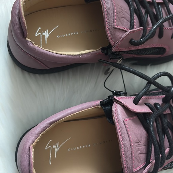 Giuseppe Zanotti ‘Donna’ Leather Sneakers - Picture 6 of 8